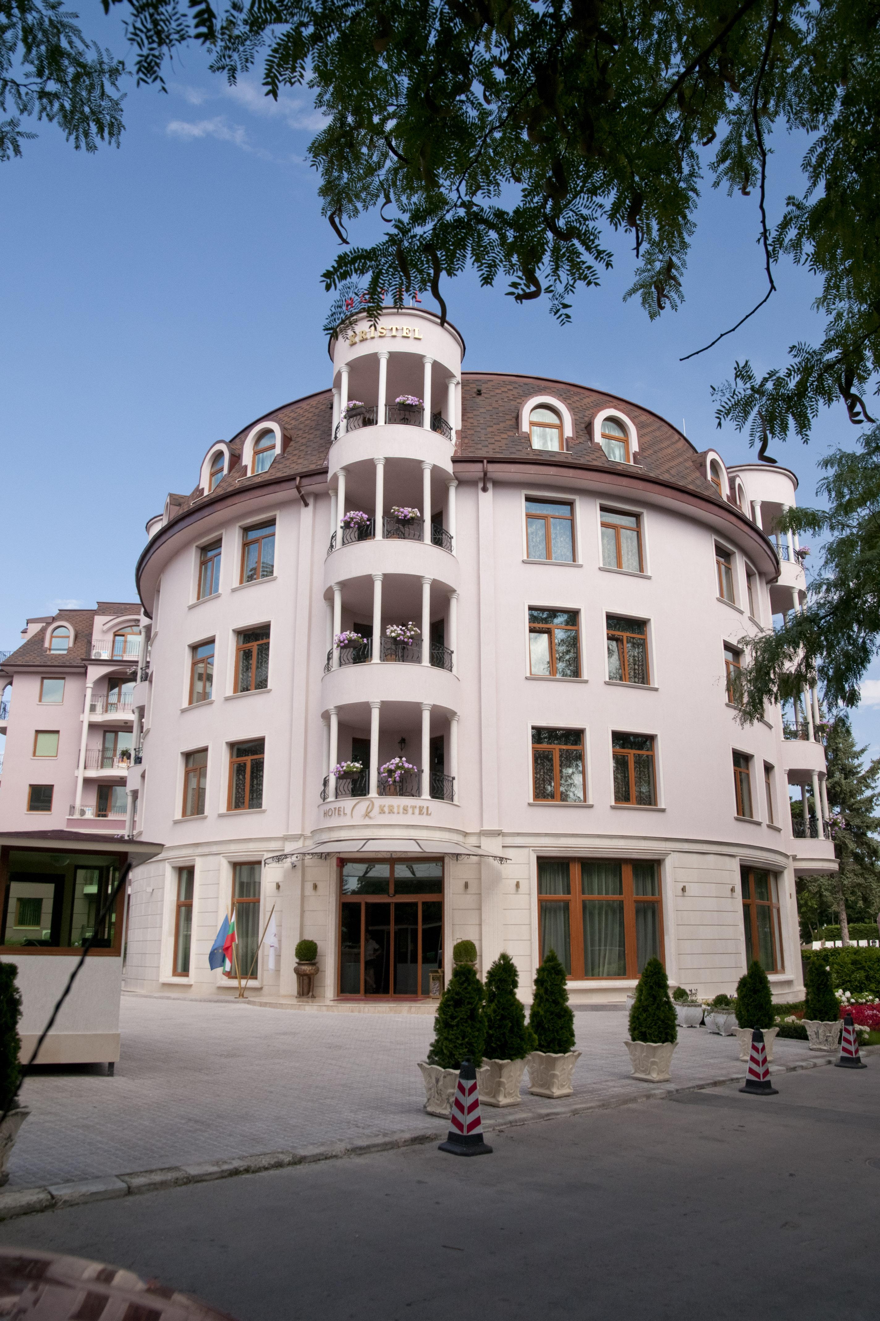 Kristel Otel