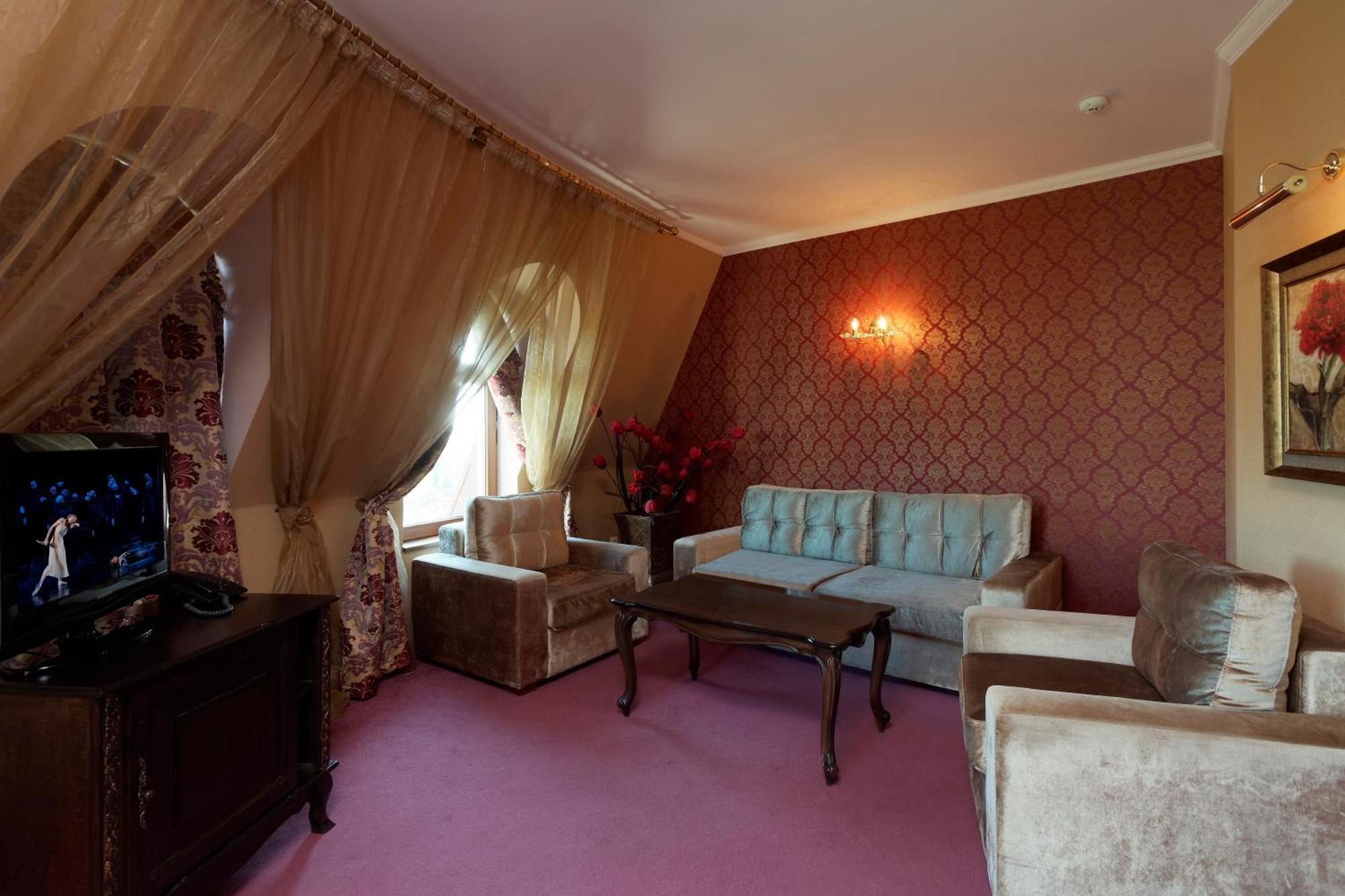 Hotel Kristel Saints Constantine and Helena